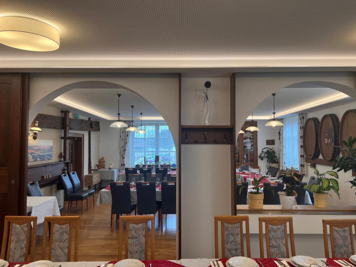Gasthof Wagner Restaurant-Pension Halbenrain Exterior foto