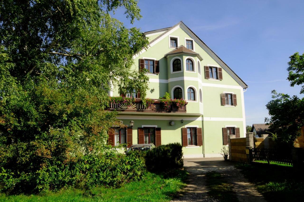 Gasthof Wagner Restaurant-Pension Halbenrain Exterior foto